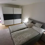 Esc Suite 4 Zimmer 6Betten